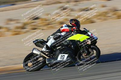 media/Jan-08-2022-SoCal Trackdays (Sat) [[1ec2777125]]/Turn 11 (215pm)/